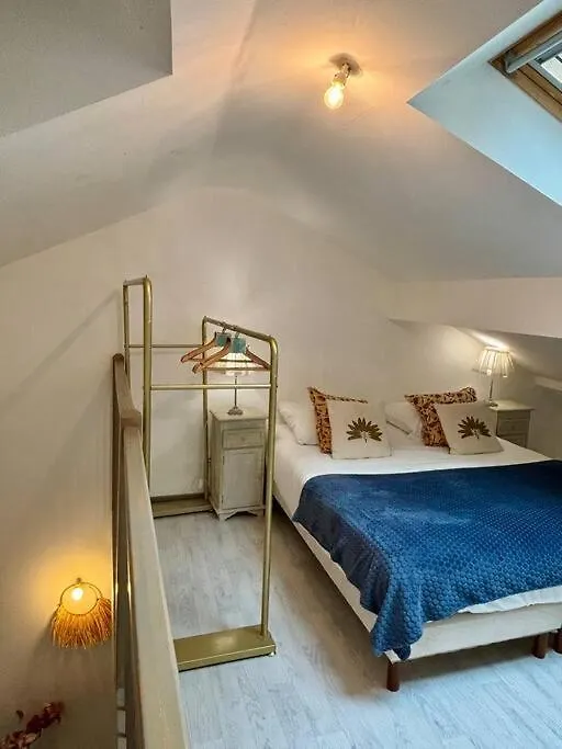 Duplex En Plein Centre-Ville Morestel