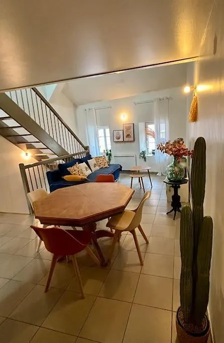 Duplex En Plein Centre-Ville Morestel